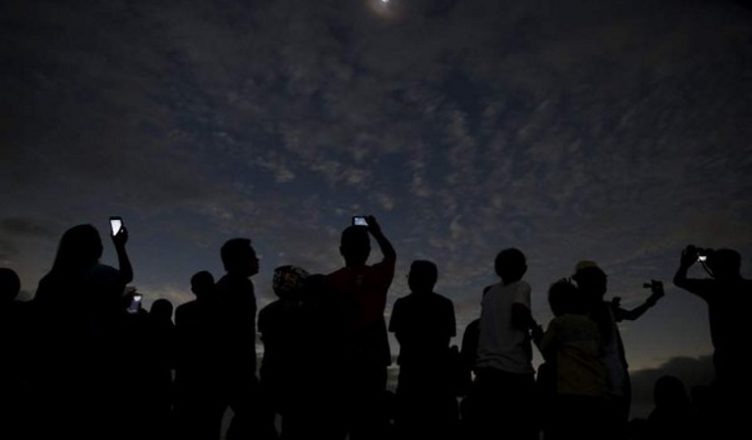 Eclipse solar 2017, fin del mundo