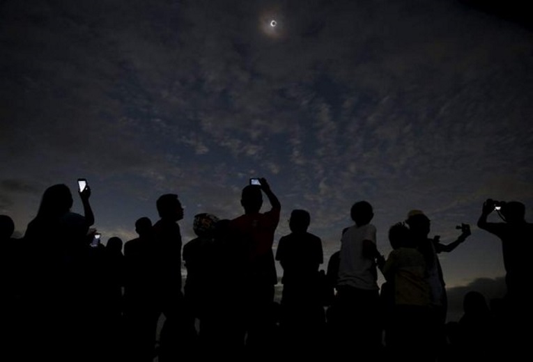 Eclipse solar 2017, fin del mundo